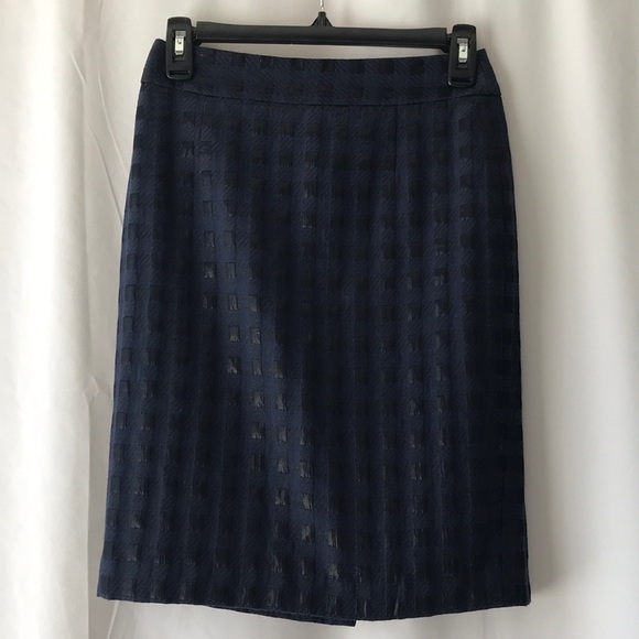 Banana Republic Dresses & Skirts - Banana Republic Pencil Skirt